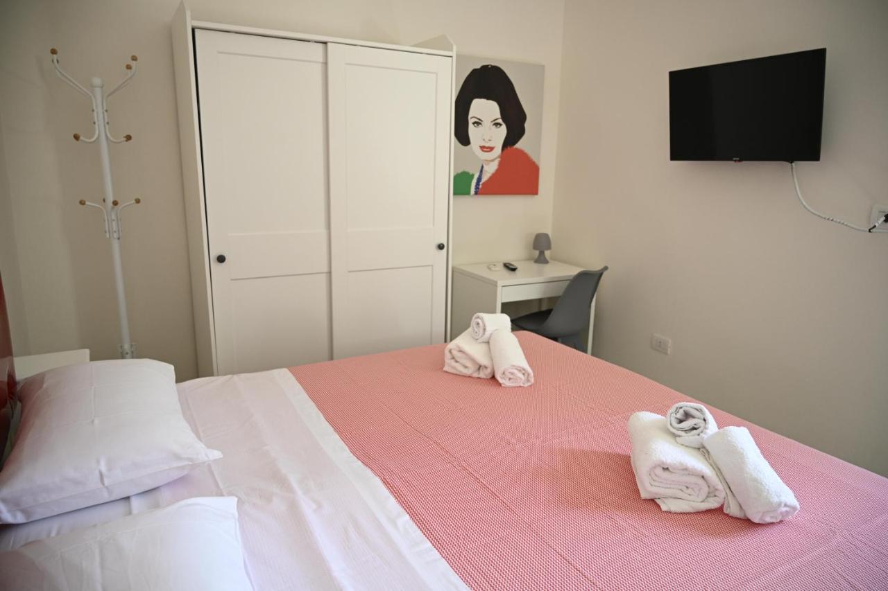 Casa Donna Francy City Center Napoli Bagian luar foto