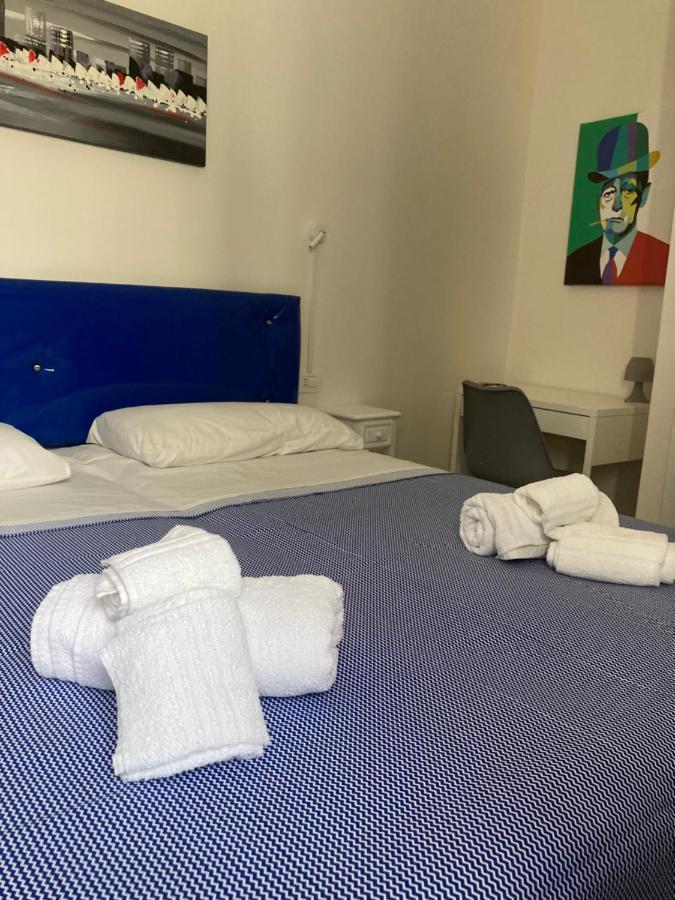 Casa Donna Francy City Center Napoli Bagian luar foto